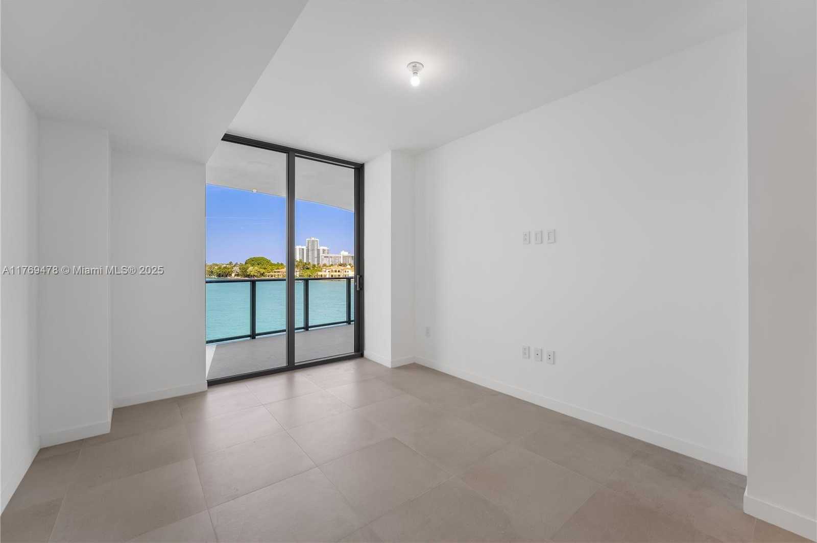 Small Image of 1135 103RD ST #402, Bay Harbor Islands Number 30