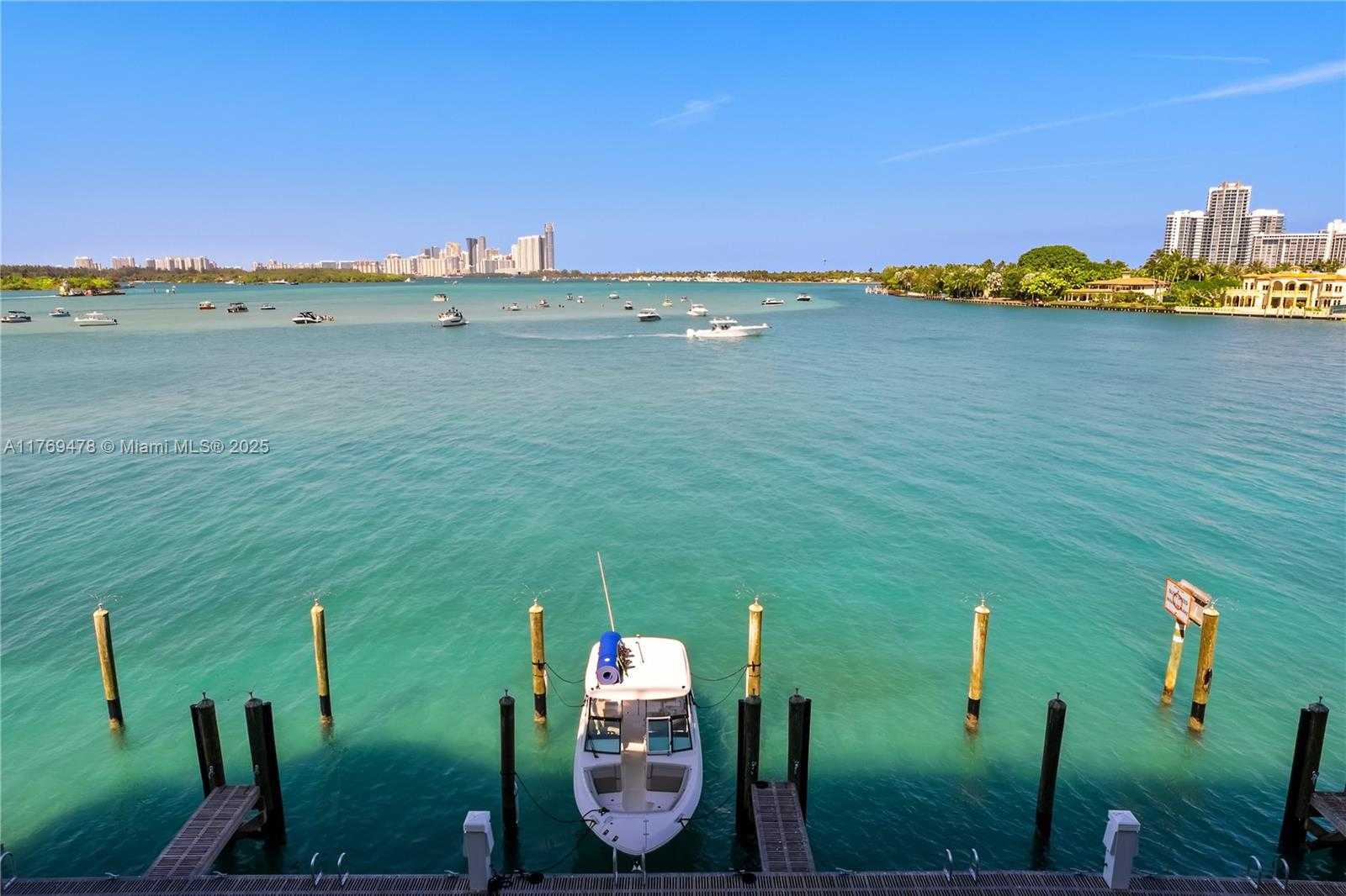 Small Image of 1135 103RD ST #402, Bay Harbor Islands Number 58