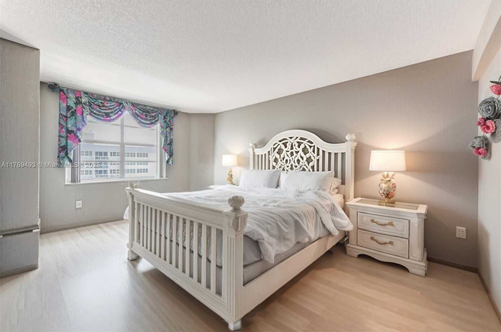 Small Image of 1980 SOUTH OCEAN DR #21E, Hallandale Beach Number 12