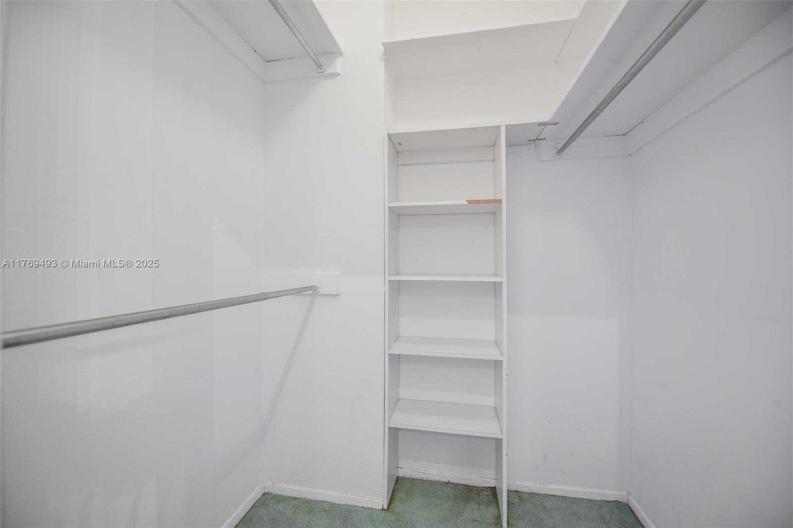 Small Image of 1980 SOUTH OCEAN DR #21E, Hallandale Beach Number 14