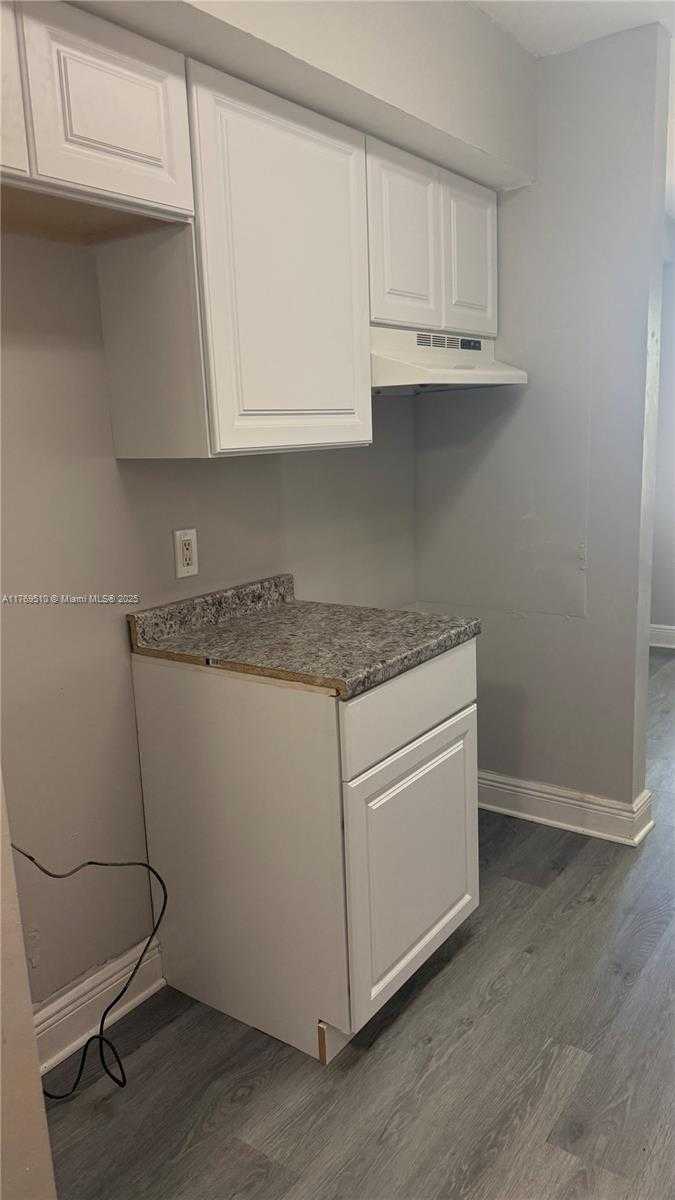 Small Image of 5740 ROCK ISLAND RD #281, Tamarac Number 8