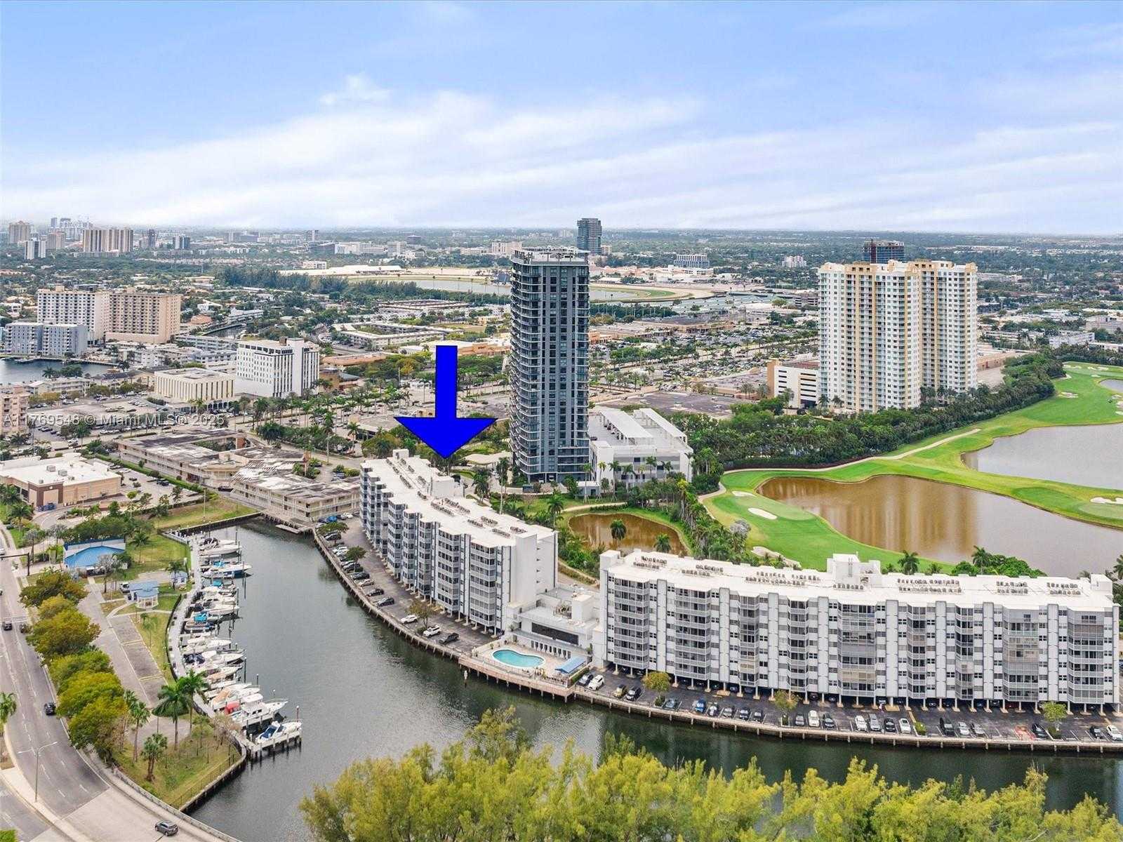 Small Image of 200 DIPLOMAT PKWY #424, Hallandale Beach Number 17