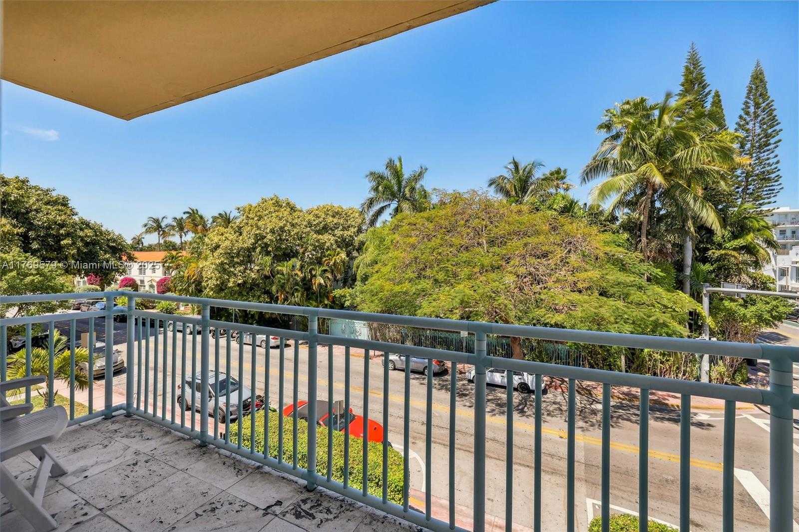 Small Image of 1480 EUCLID AVE #204, Miami Beach Number 14
