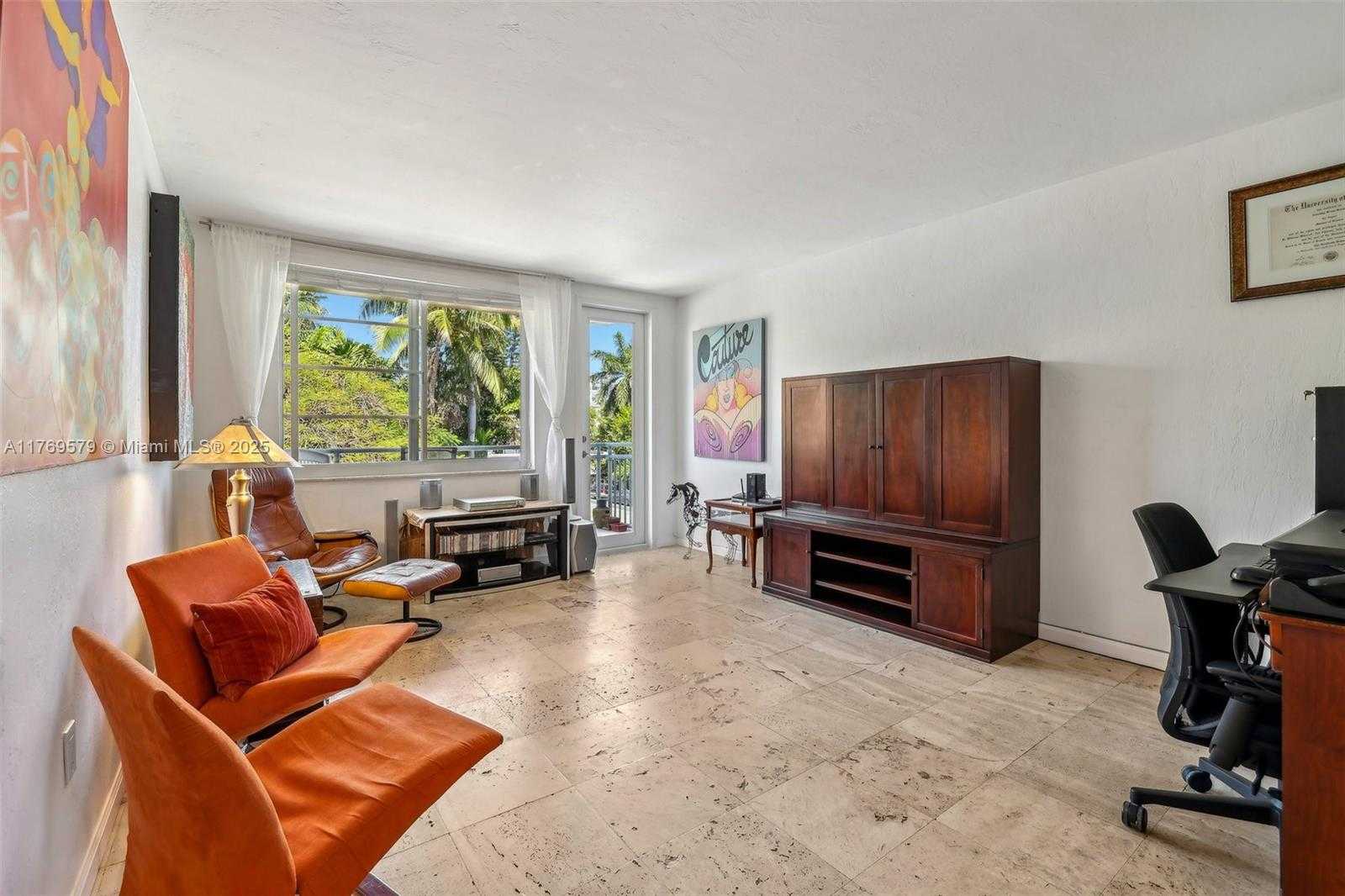 Small Image of 1480 EUCLID AVE #204, Miami Beach Number 2