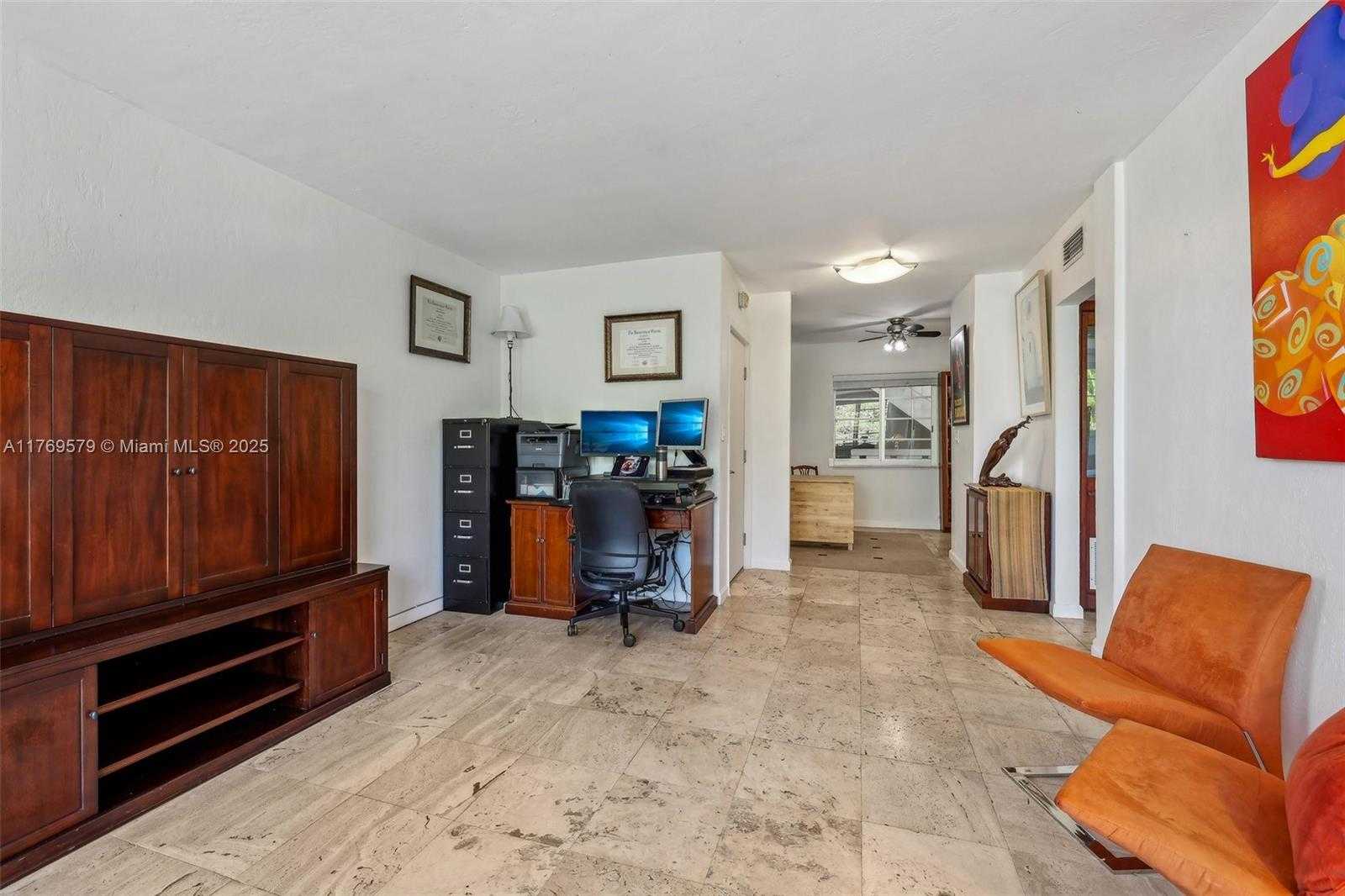 Small Image of 1480 EUCLID AVE #204, Miami Beach Number 4