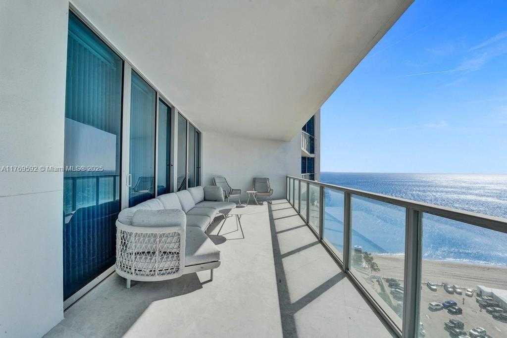 Small Image of 3101 SOUTH OCEAN DR #1704, Hollywood Number 23
