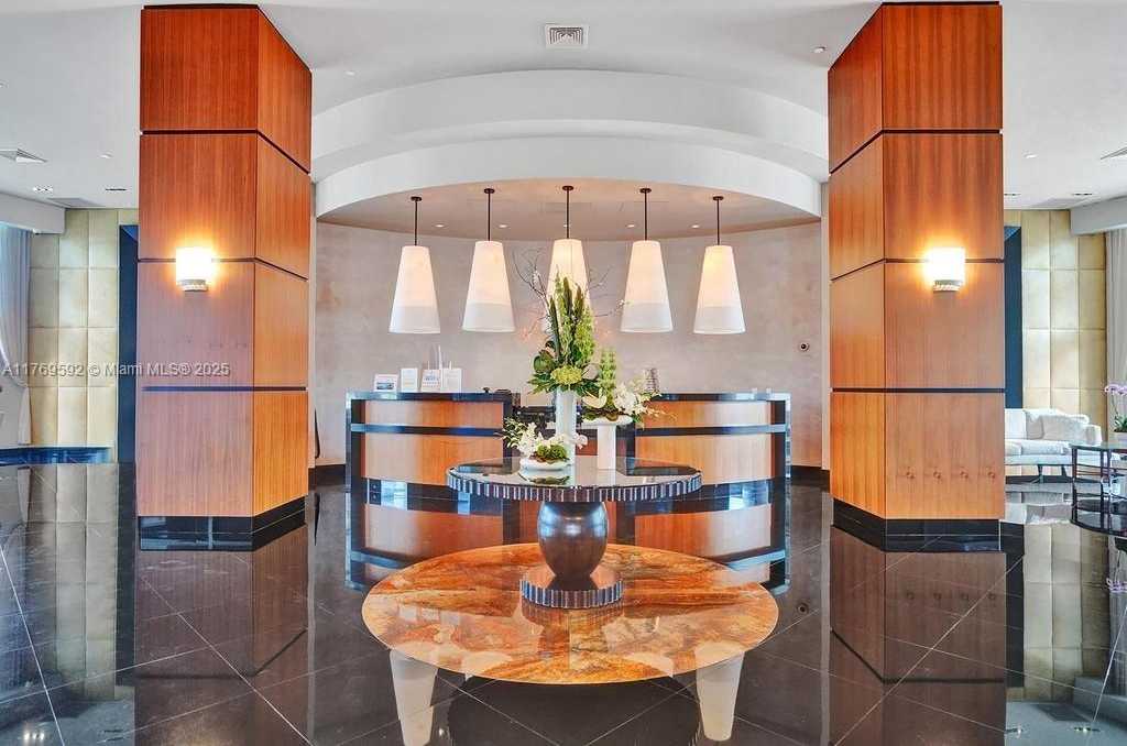 Small Image of 3101 SOUTH OCEAN DR #1704, Hollywood Number 3