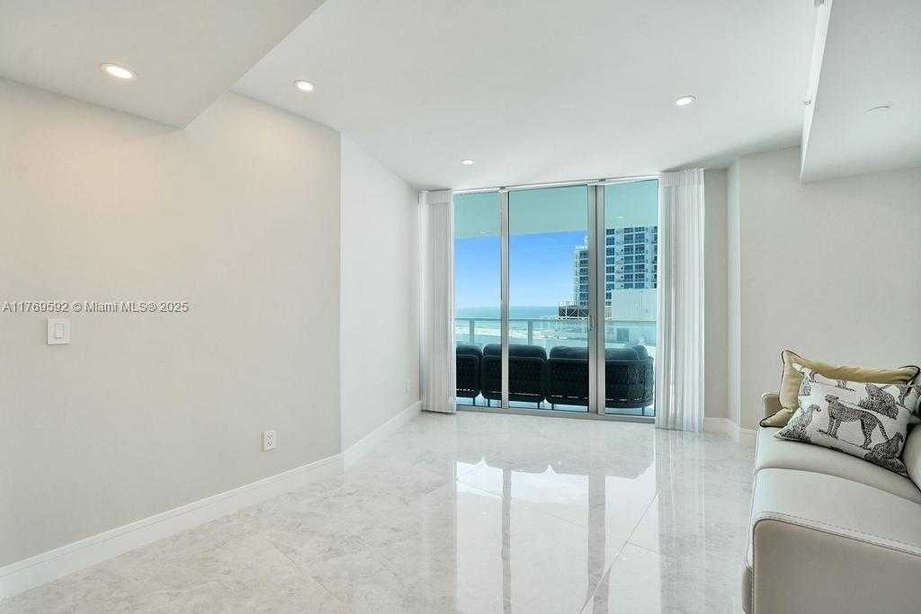 Small Image of 3101 SOUTH OCEAN DR #1704, Hollywood Number 53