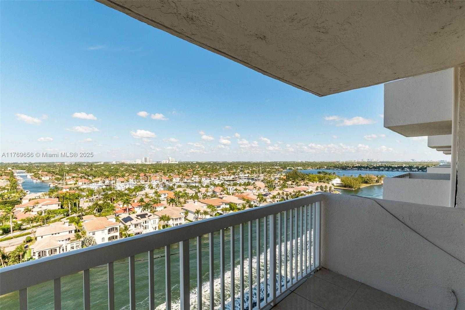 Small Image of 1500 SOUTH OCEAN DR #17B, Hollywood Number 18