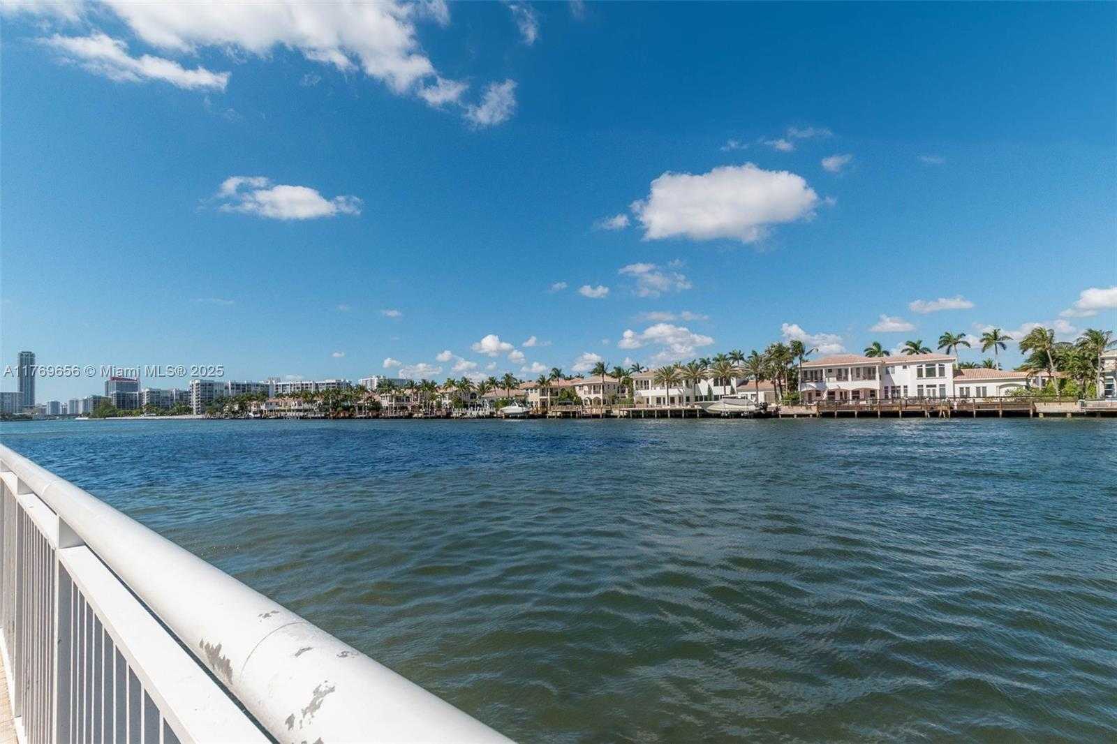 Small Image of 1500 SOUTH OCEAN DR #17B, Hollywood Number 24