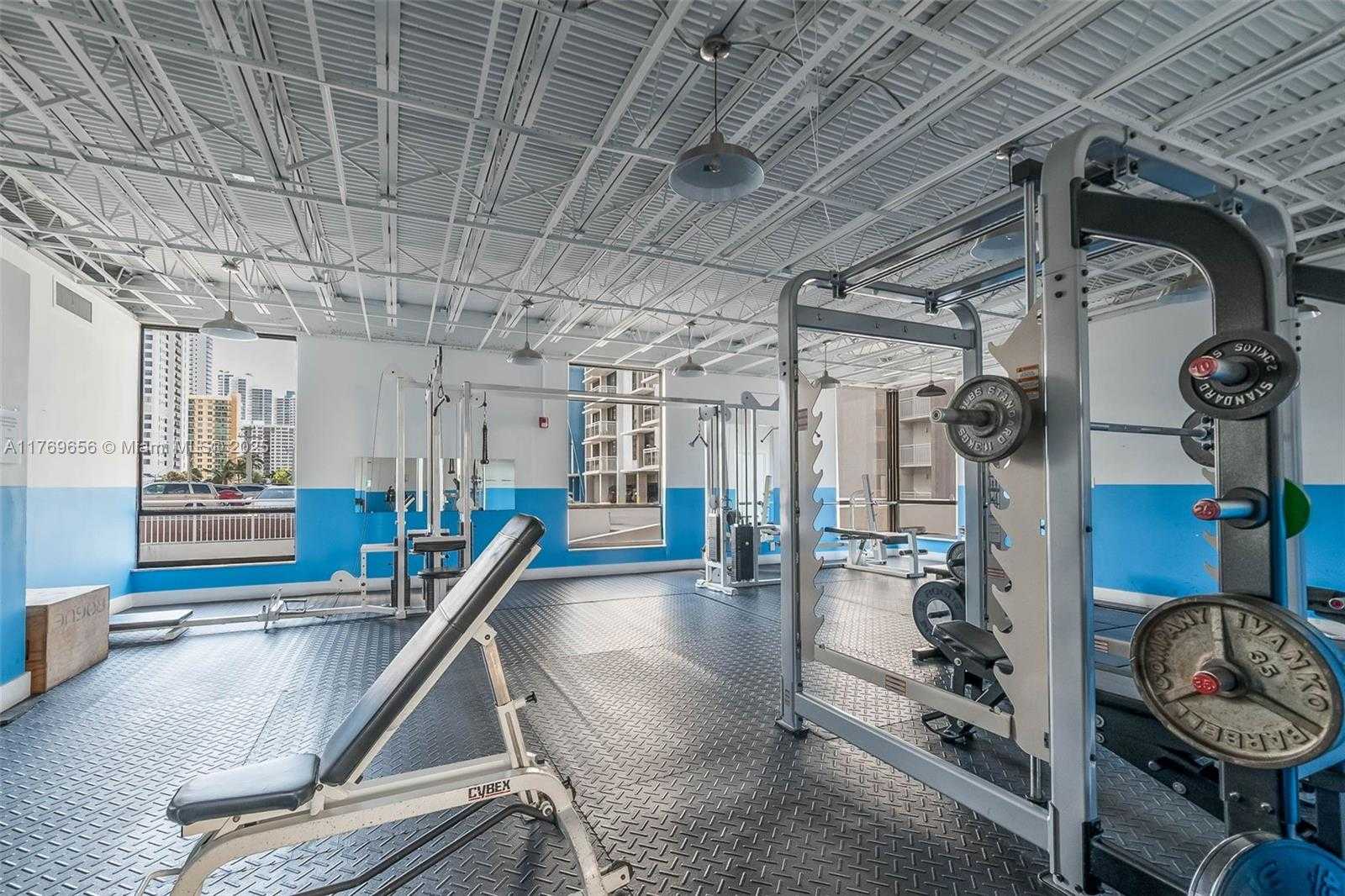Small Image of 1500 SOUTH OCEAN DR #17B, Hollywood Number 28