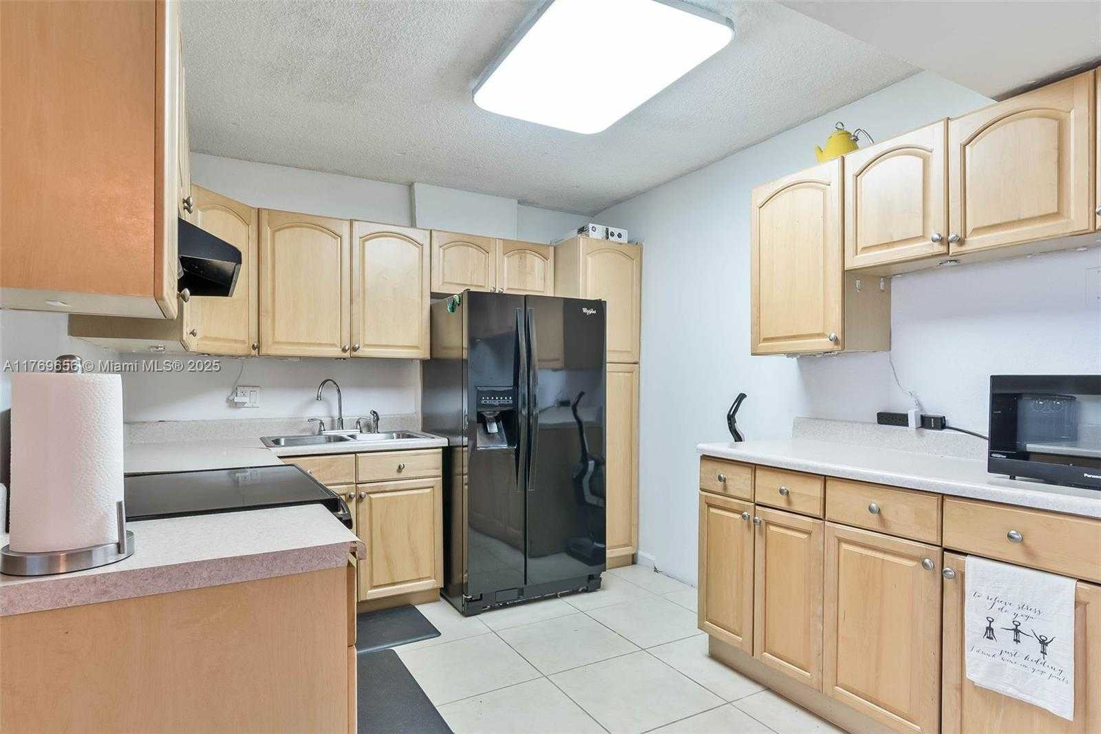 Small Image of 1500 SOUTH OCEAN DR #17B, Hollywood Number 8