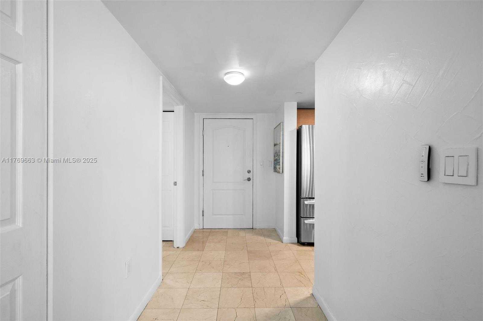 Small Image of 2101 BRICKELL AVE #1809, Miami Number 13