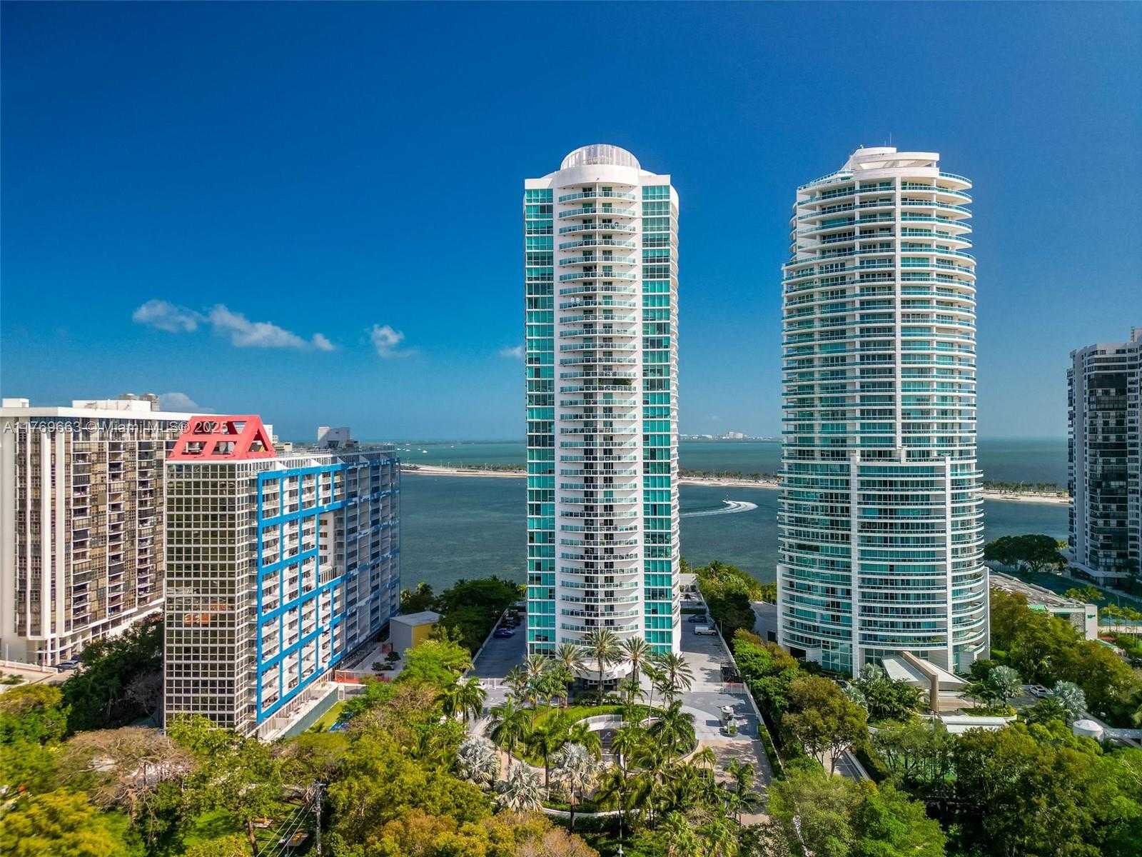 Small Image of 2101 BRICKELL AVE #1809, Miami Number 2