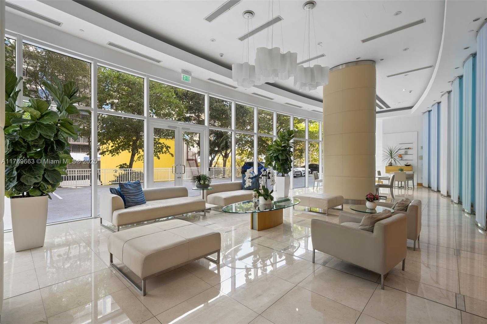 Small Image of 2101 BRICKELL AVE #1809, Miami Number 27