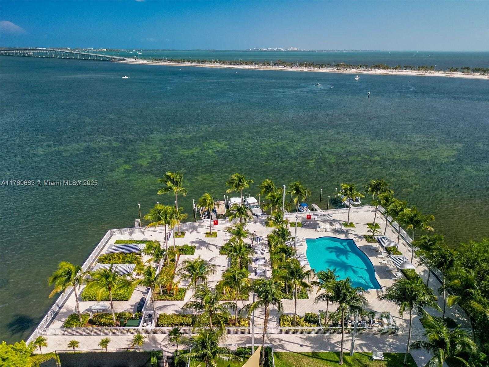 Small Image of 2101 BRICKELL AVE #1809, Miami Number 33