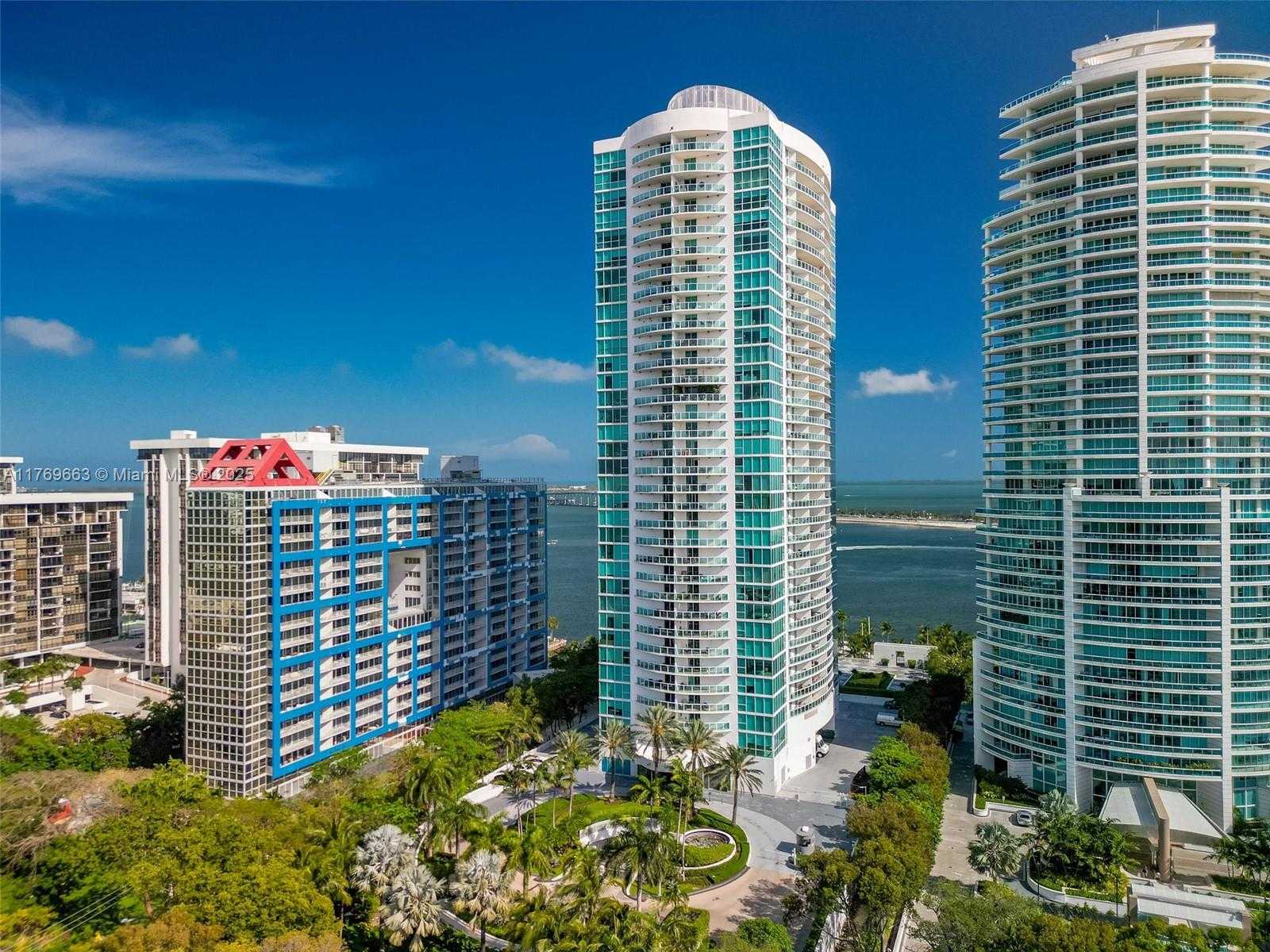 Small Image of 2101 BRICKELL AVE #1809, Miami Number 37