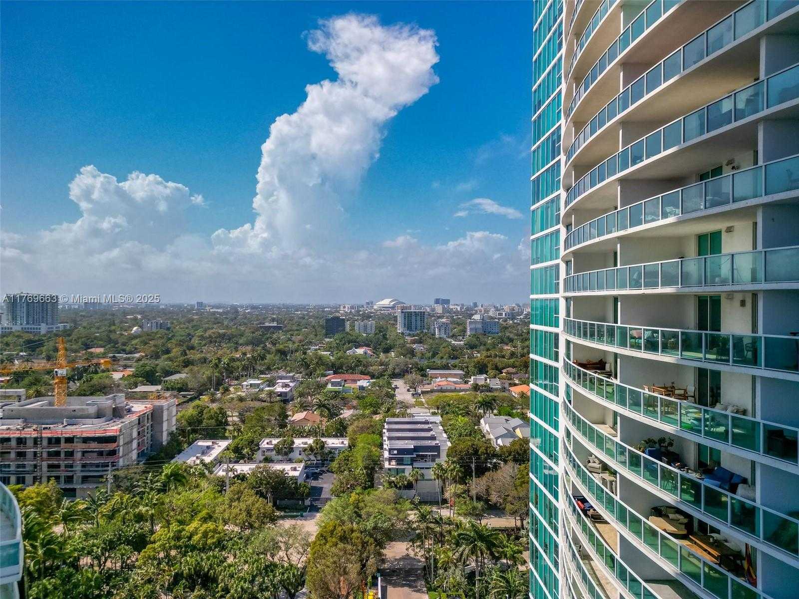 Small Image of 2101 BRICKELL AVE #1809, Miami Number 42