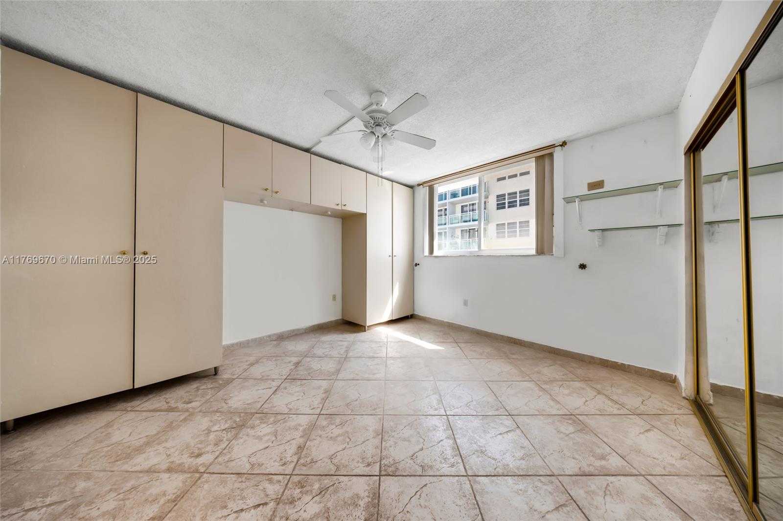 Small Image of 6969 COLLINS AVE #1106, Miami Beach Number 17