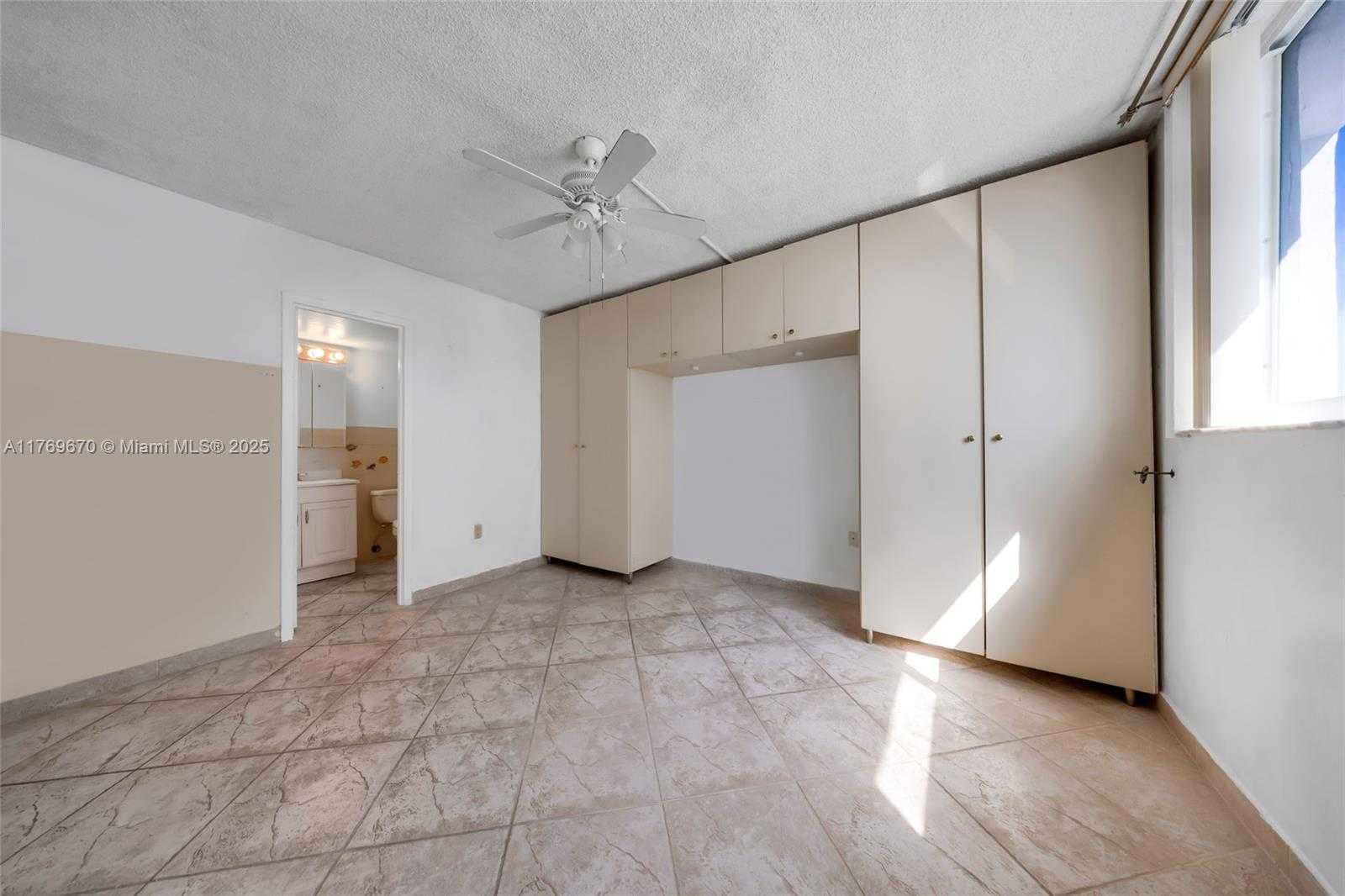 Small Image of 6969 COLLINS AVE #1106, Miami Beach Number 18