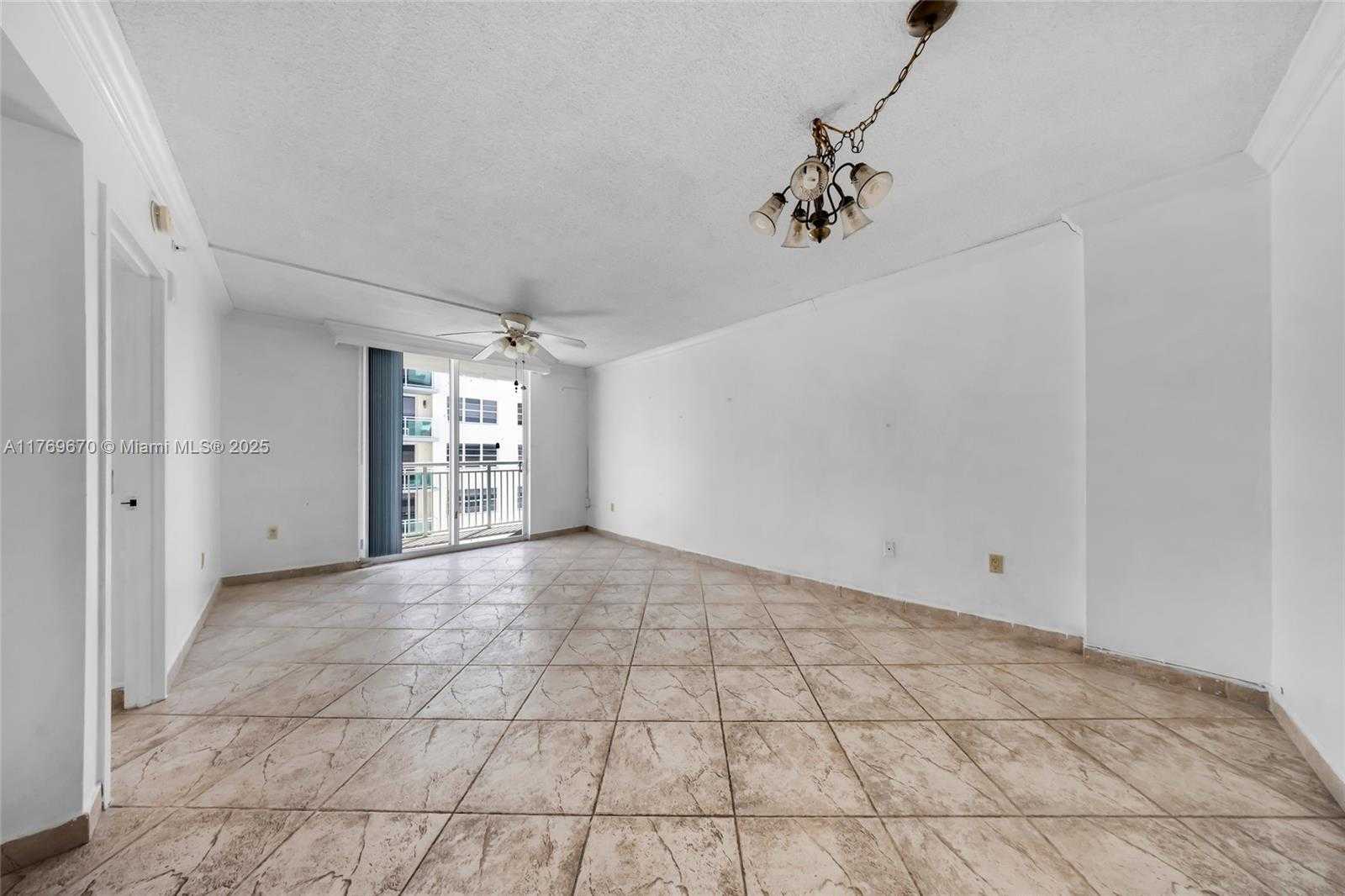 Small Image of 6969 COLLINS AVE #1106, Miami Beach Number 2