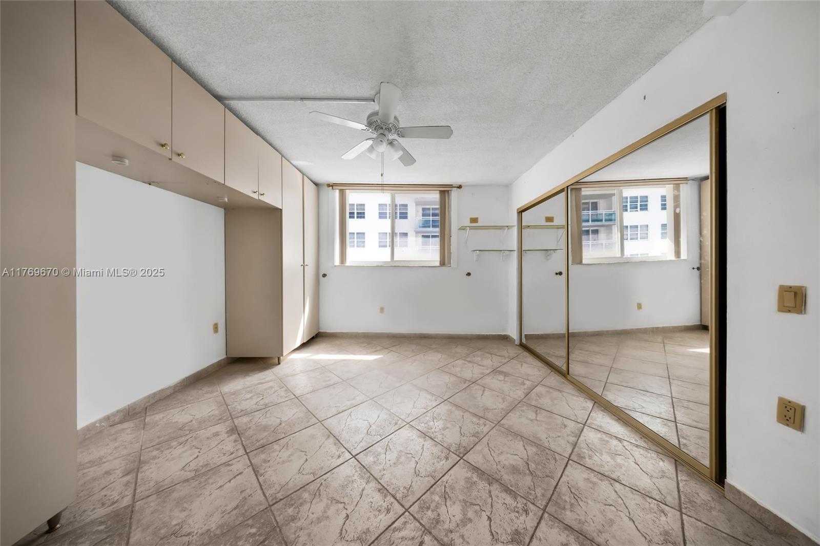 Small Image of 6969 COLLINS AVE #1106, Miami Beach Number 21