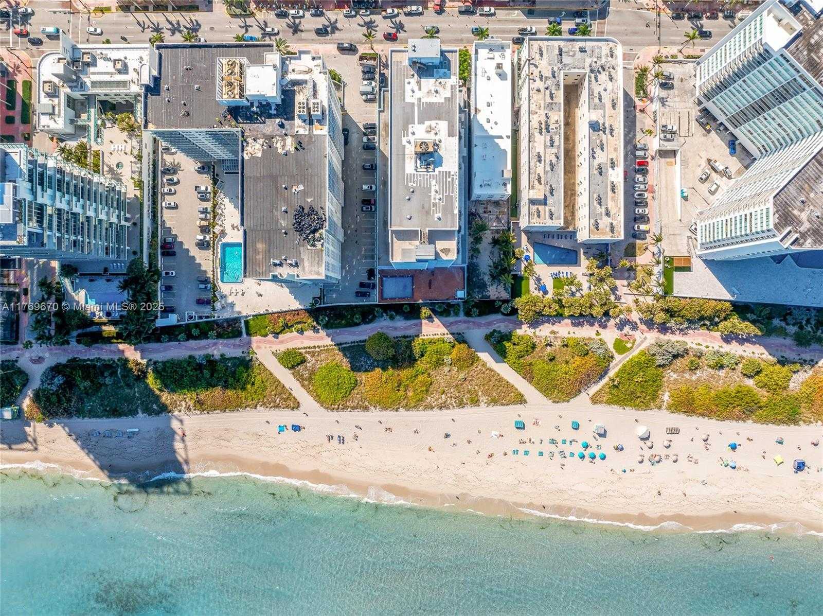 Small Image of 6969 COLLINS AVE #1106, Miami Beach Number 45