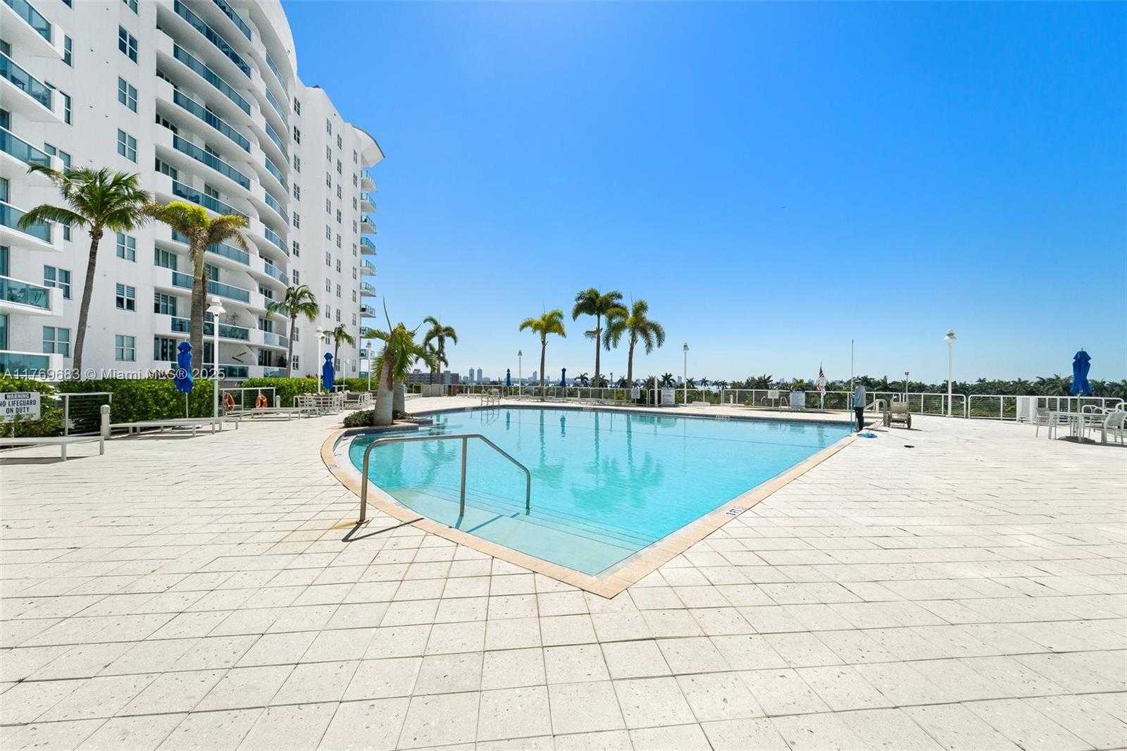 Small Image of 7910 HARBOR ISLAND DR #402, North Bay Village Number 19
