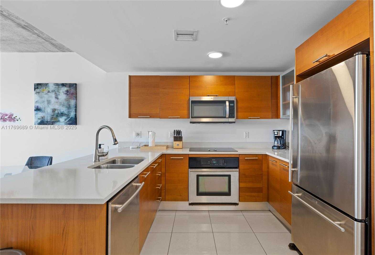 Small Image of 3250 NORTH EAST 1ST AVE #1113, Miami Number 7