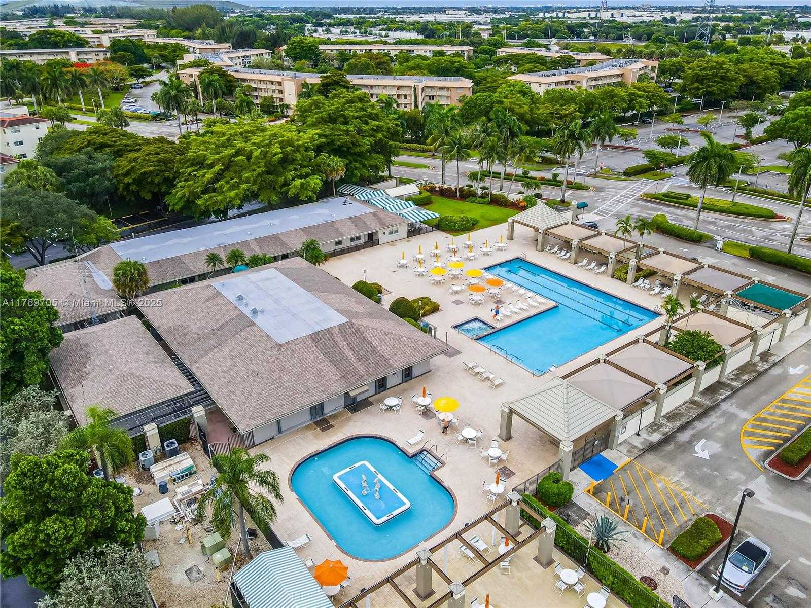 Small Image of 2501 ANTIGUA TER #F1, Coconut Creek Number 16