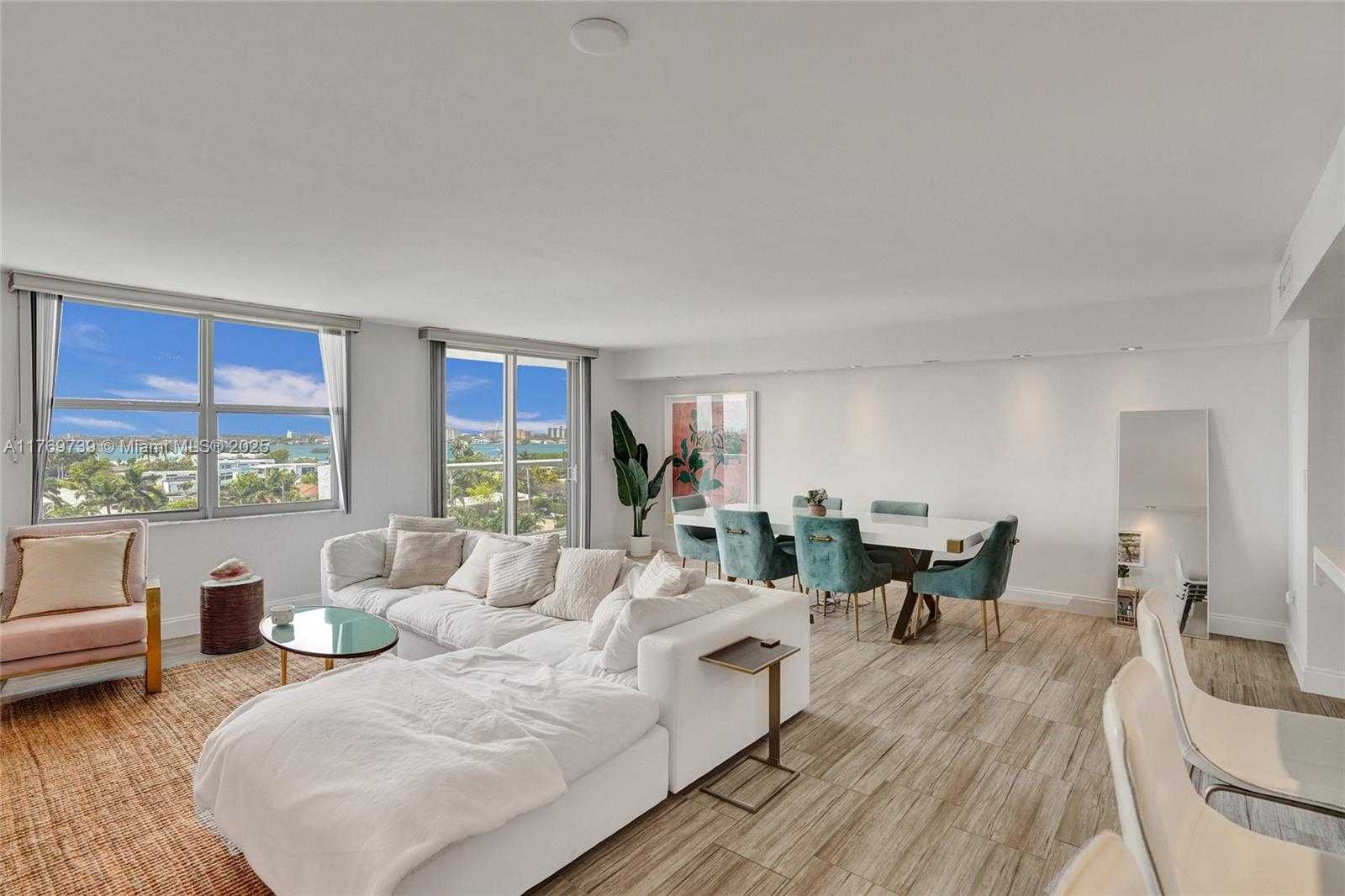 Small Image of 10000 WEST BAY HARBOR DR #PH23, Bay Harbor Islands Number 26