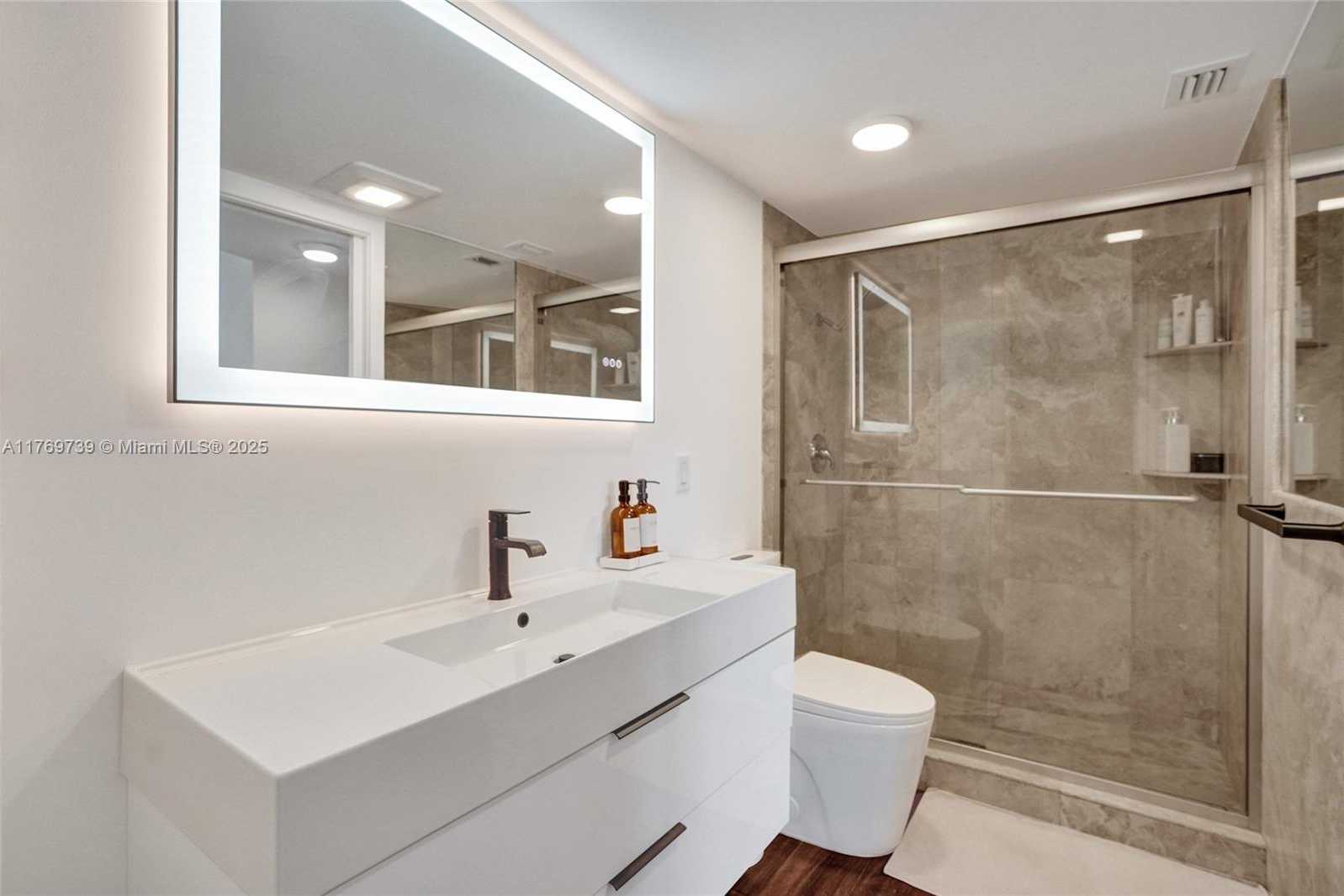 Small Image of 10000 WEST BAY HARBOR DR #PH23, Bay Harbor Islands Number 9