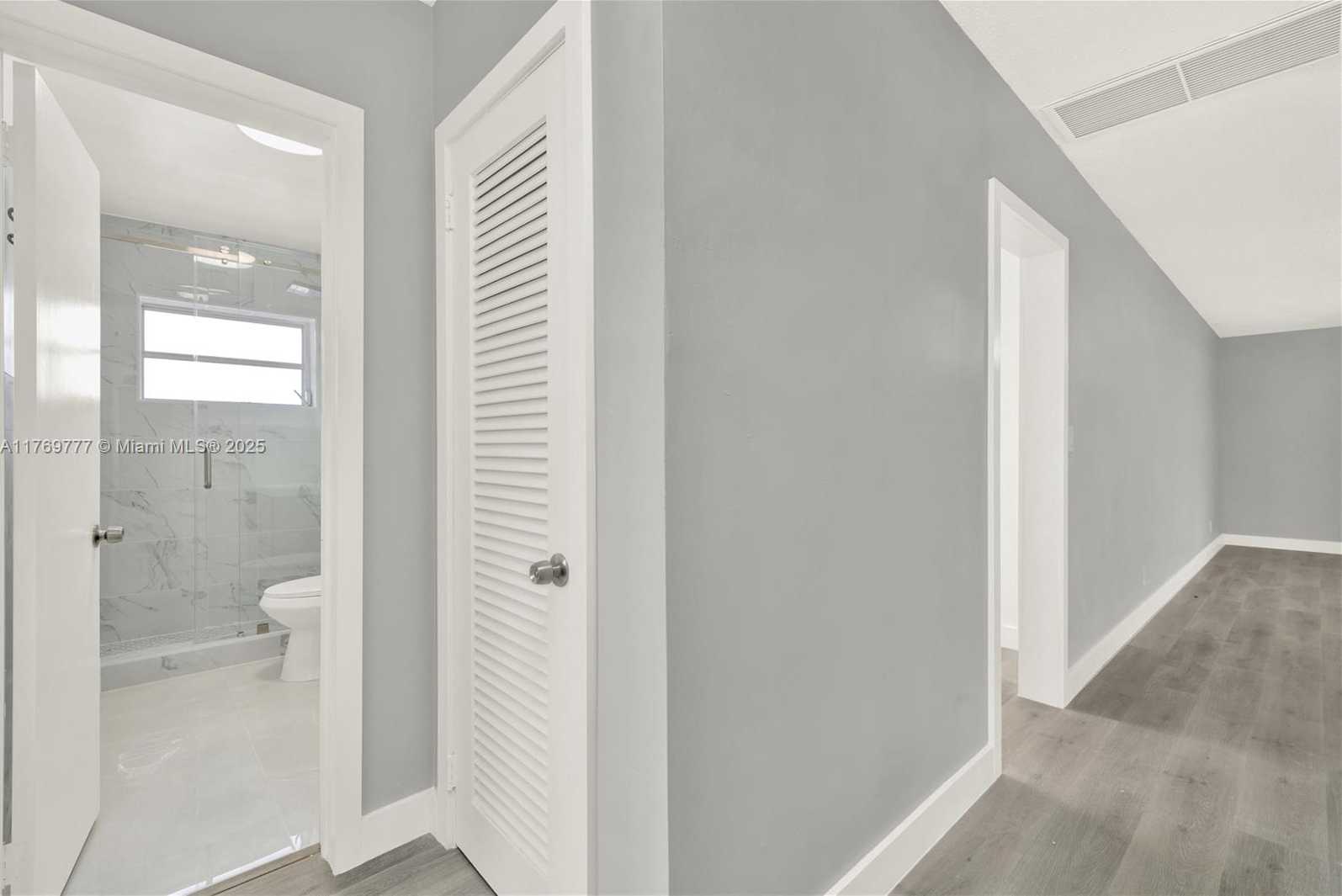 Small Image of 2864 NORTH EAST 32ND ST #7, Fort Lauderdale Number 18