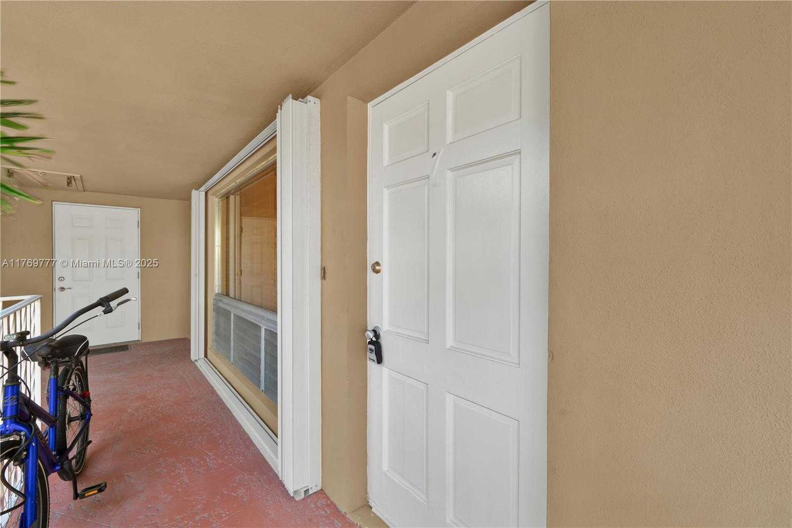 Small Image of 2864 NORTH EAST 32ND ST #7, Fort Lauderdale Number 22