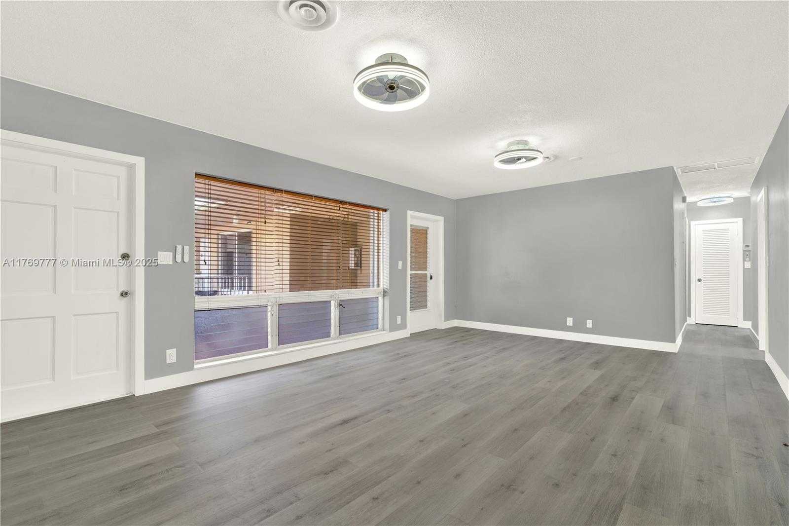 Small Image of 2864 NORTH EAST 32ND ST #7, Fort Lauderdale Number 4