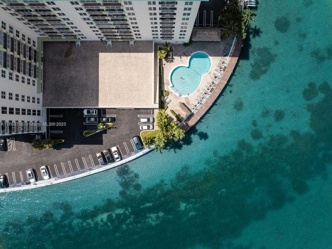 Small Image of 10350 WEST BAY HARBOR DR #5M, Bay Harbor Islands Number 19
