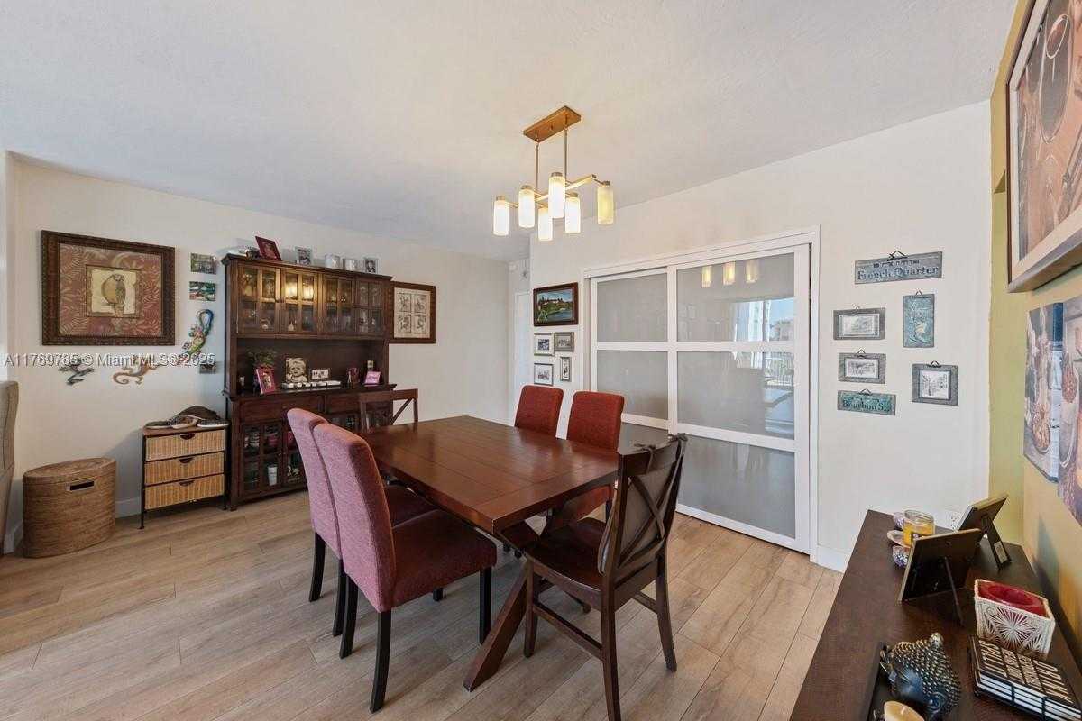 Small Image of 10350 WEST BAY HARBOR DR #5M, Bay Harbor Islands Number 7