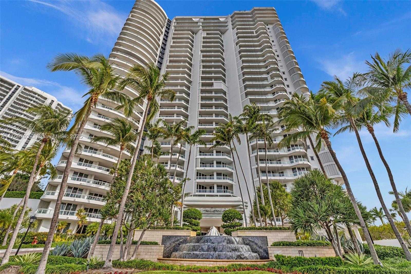 Small Image of 21050 POINT PL #302, Aventura Number 78