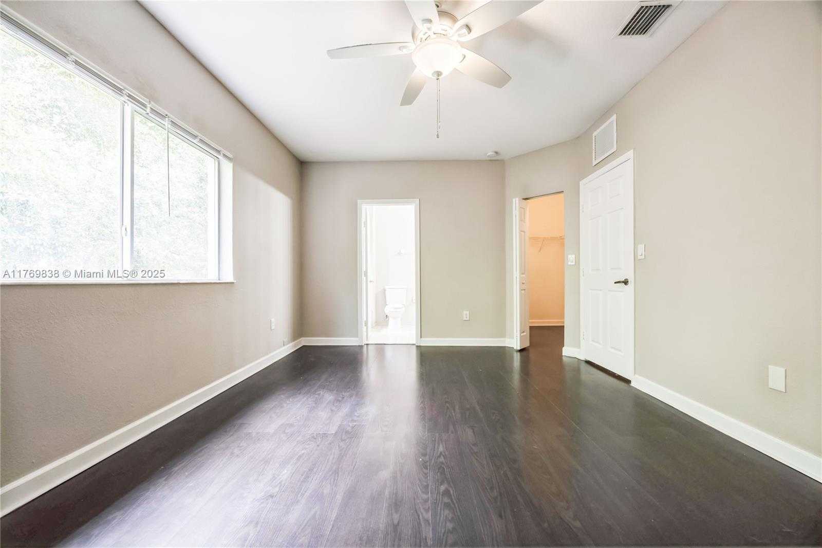 Small Image of 355 SOUTH EAST 20TH AVE, Homestead Number 3