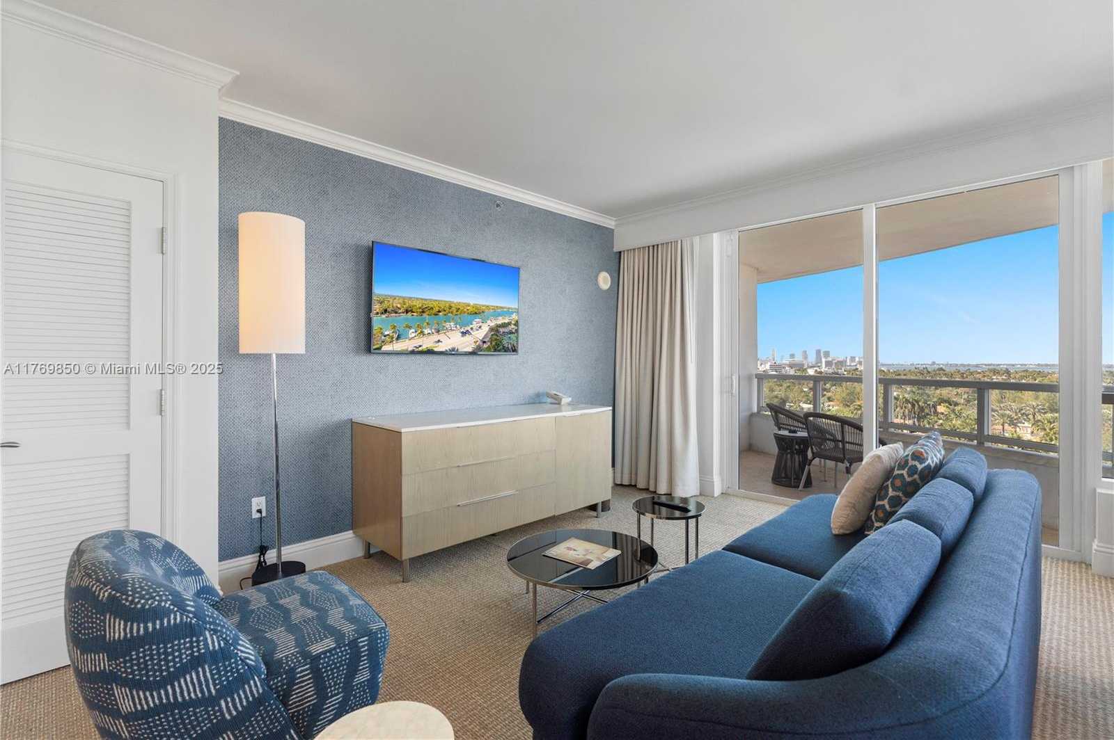 Small Image of 4401 COLLINS AVE #1015, Miami Beach Number 12