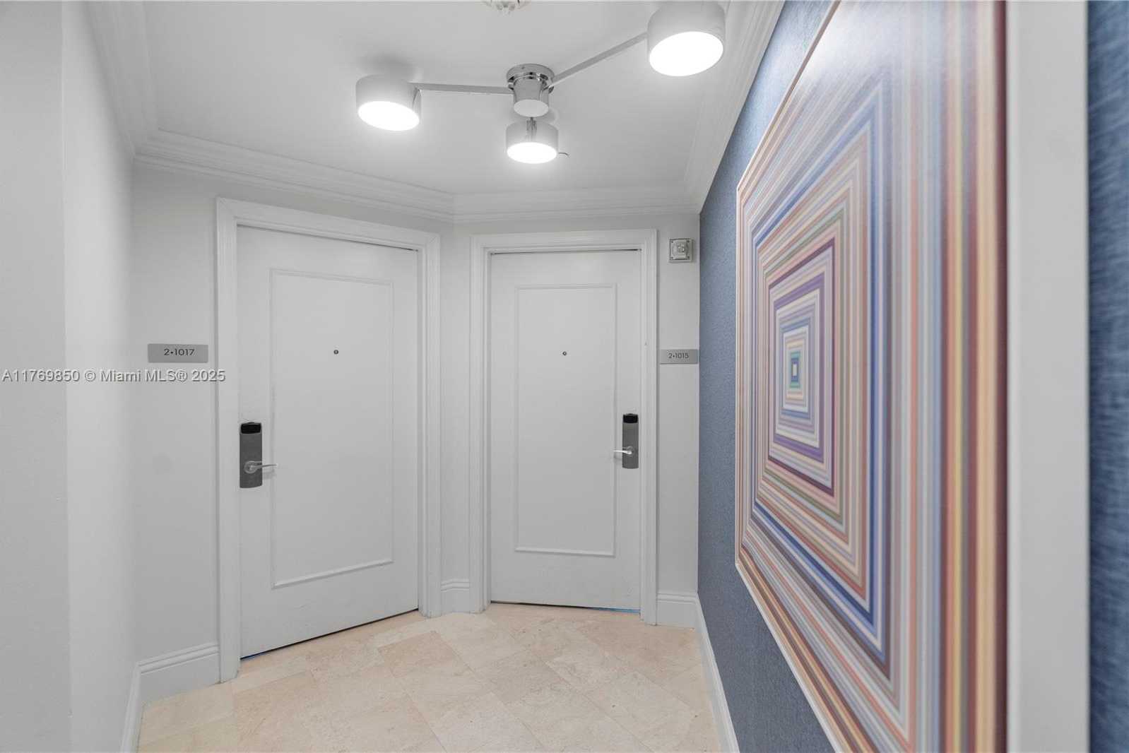 Small Image of 4401 COLLINS AVE #1015, Miami Beach Number 30