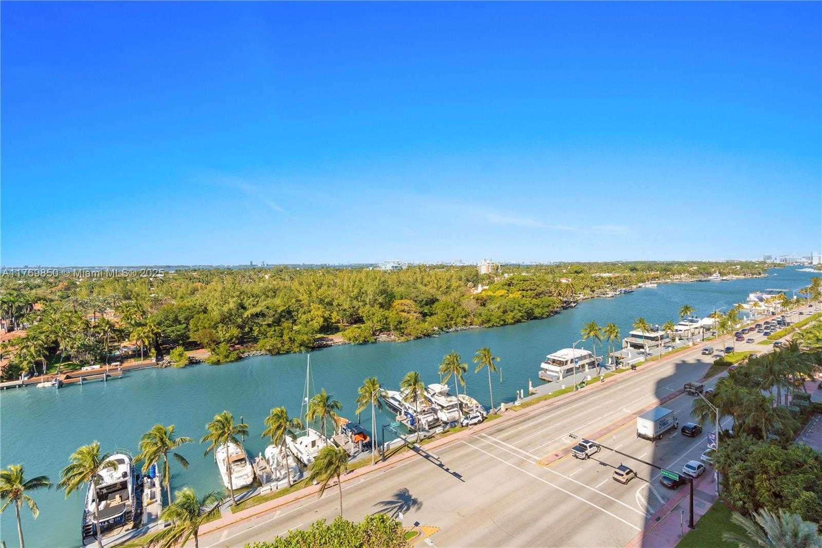 Small Image of 4401 COLLINS AVE #1015, Miami Beach Number 6