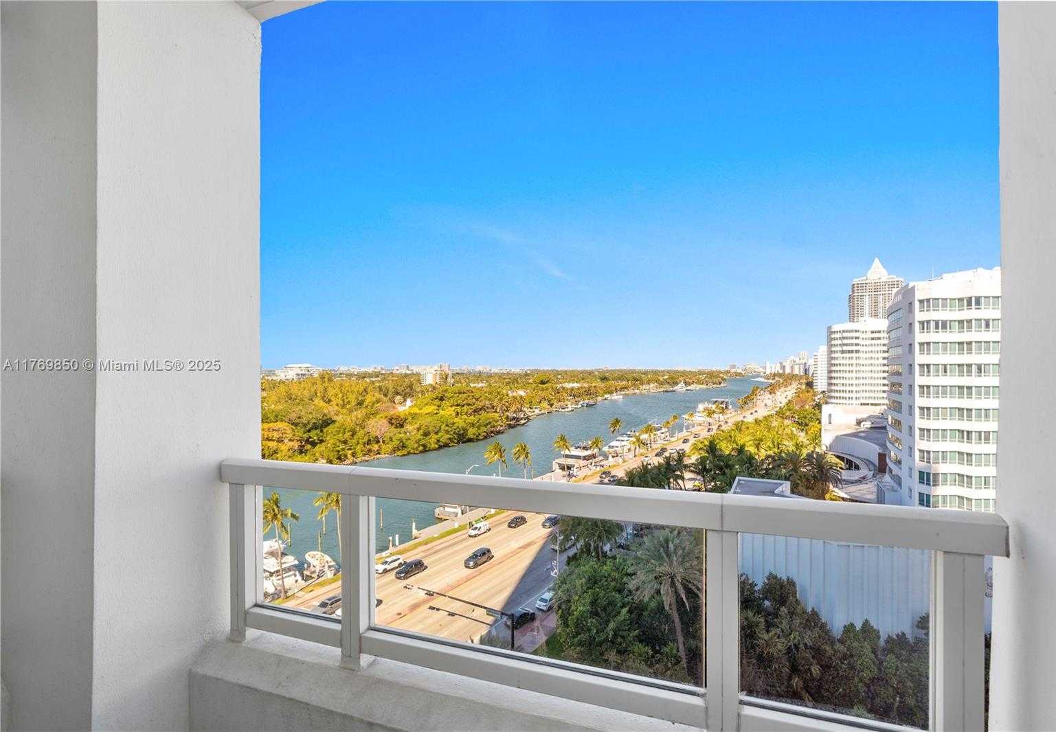 Small Image of 4401 COLLINS AVE #1015, Miami Beach Number 9