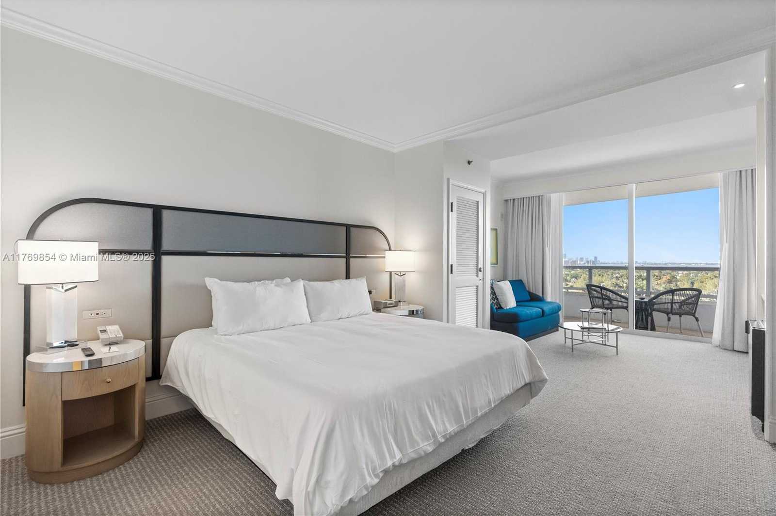 Small Image of 4401 COLLINS AVE #1017, Miami Beach Number 9