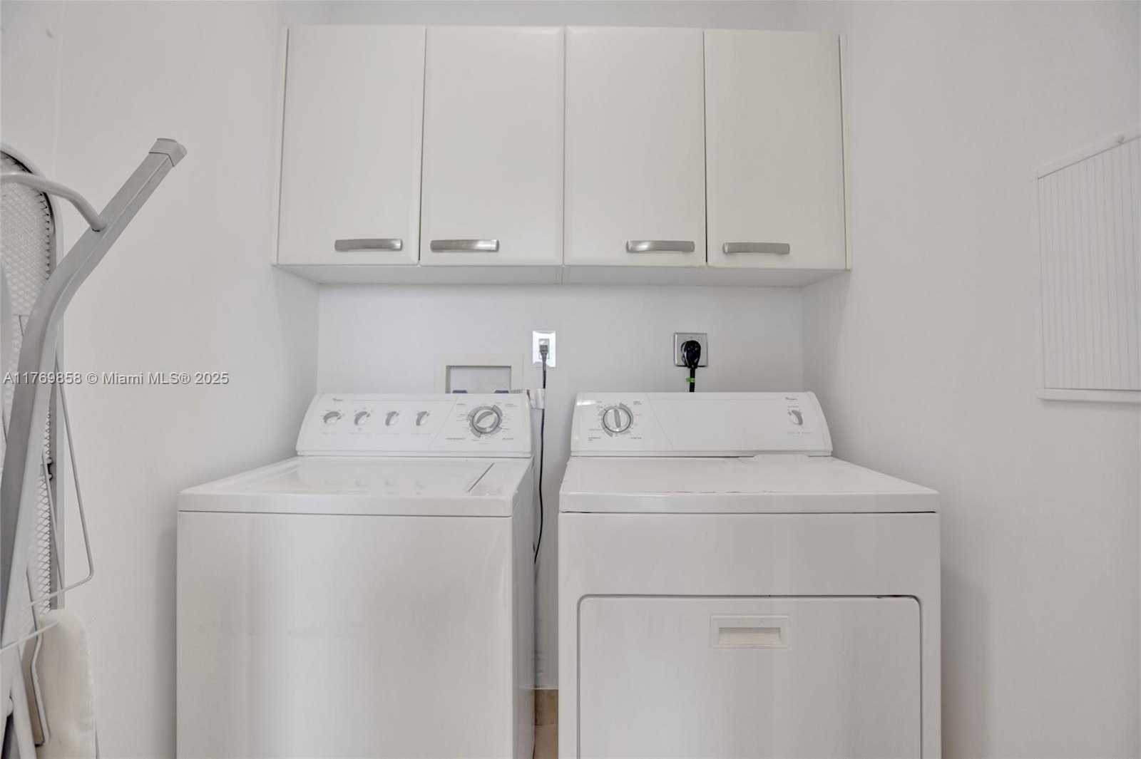 Small Image of 18101 COLLINS AVE #3504, Sunny Isles Beach Number 15