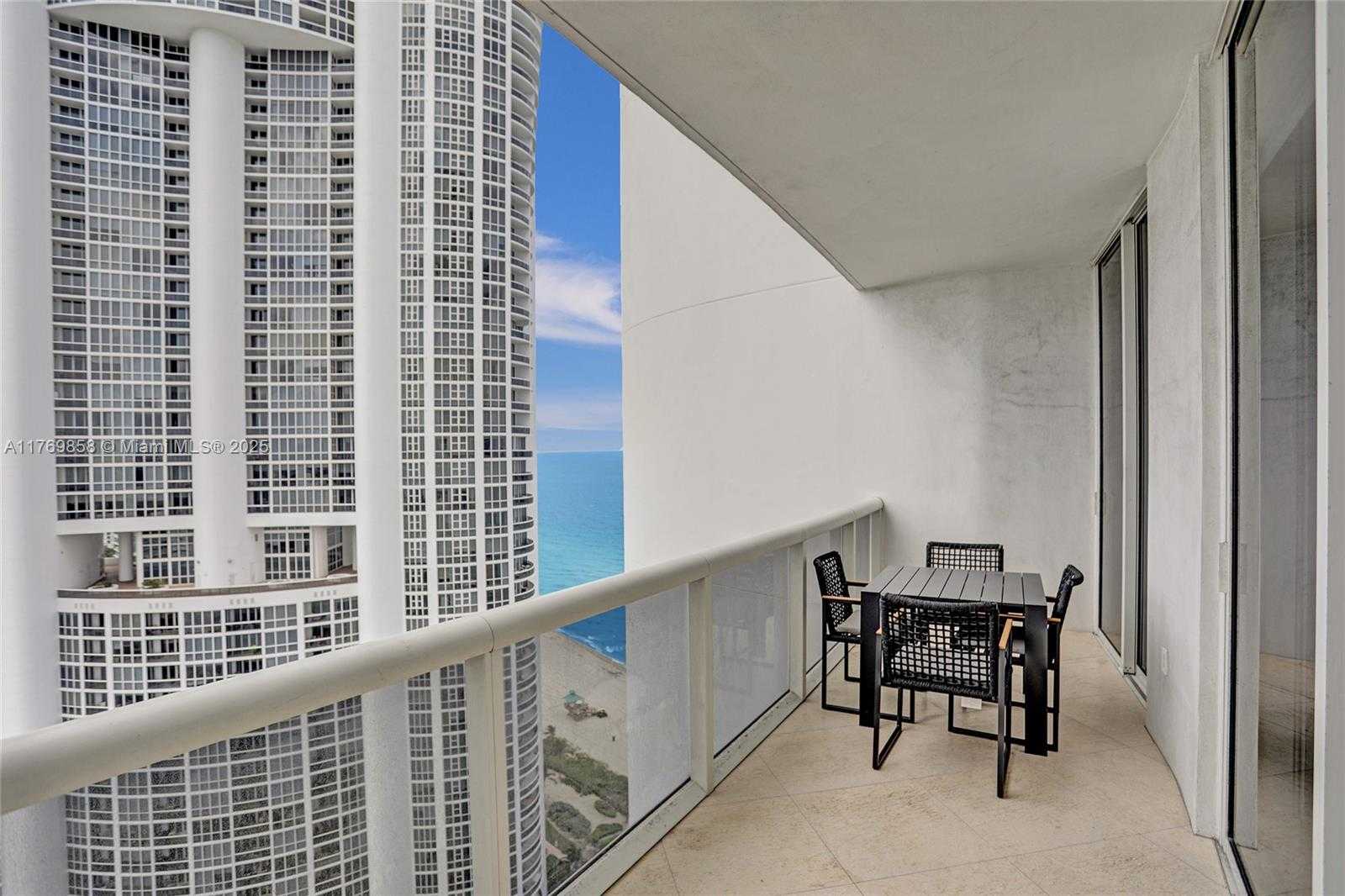 Small Image of 18101 COLLINS AVE #3504, Sunny Isles Beach Number 30