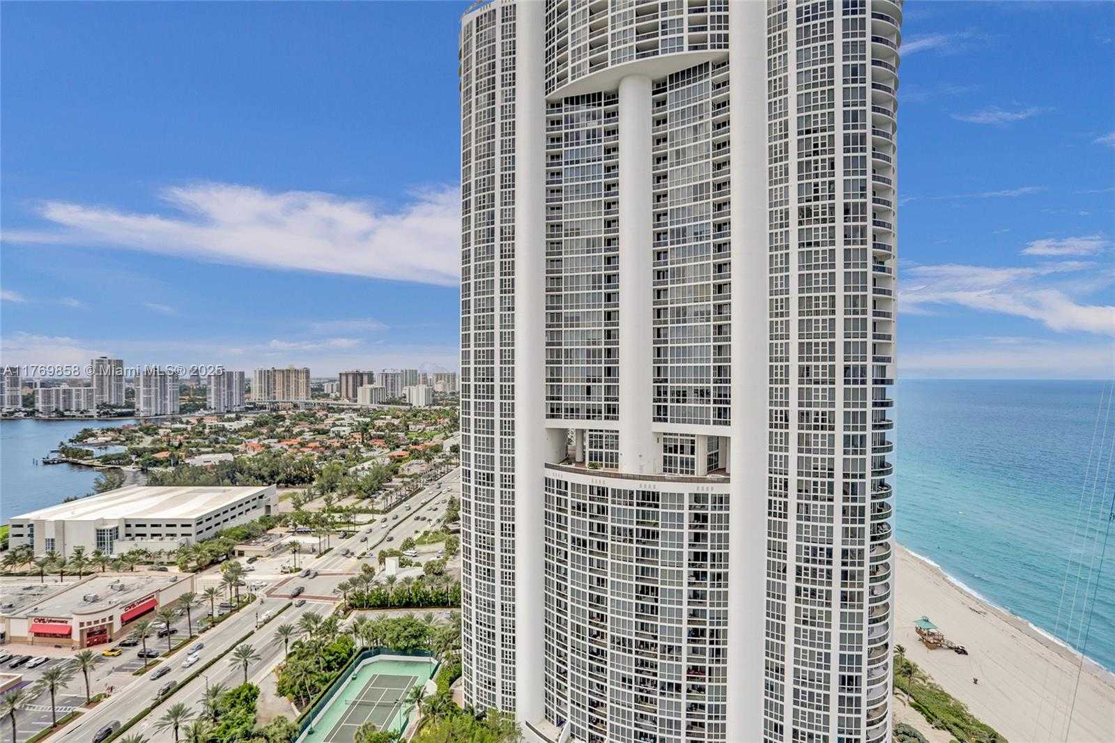 Small Image of 18101 COLLINS AVE #3504, Sunny Isles Beach Number 32