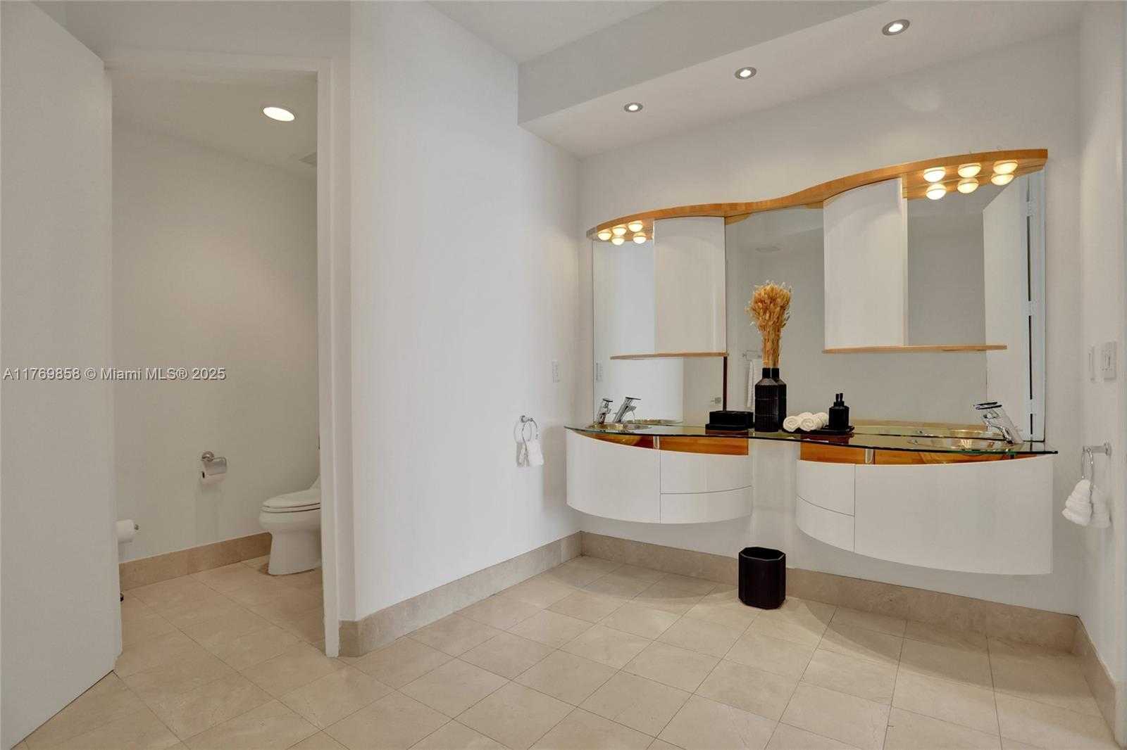 Small Image of 18101 COLLINS AVE #3504, Sunny Isles Beach Number 59
