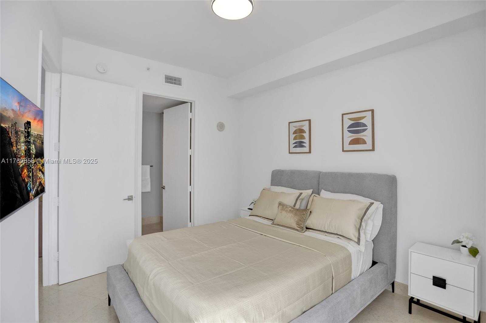 Small Image of 18101 COLLINS AVE #3504, Sunny Isles Beach Number 65