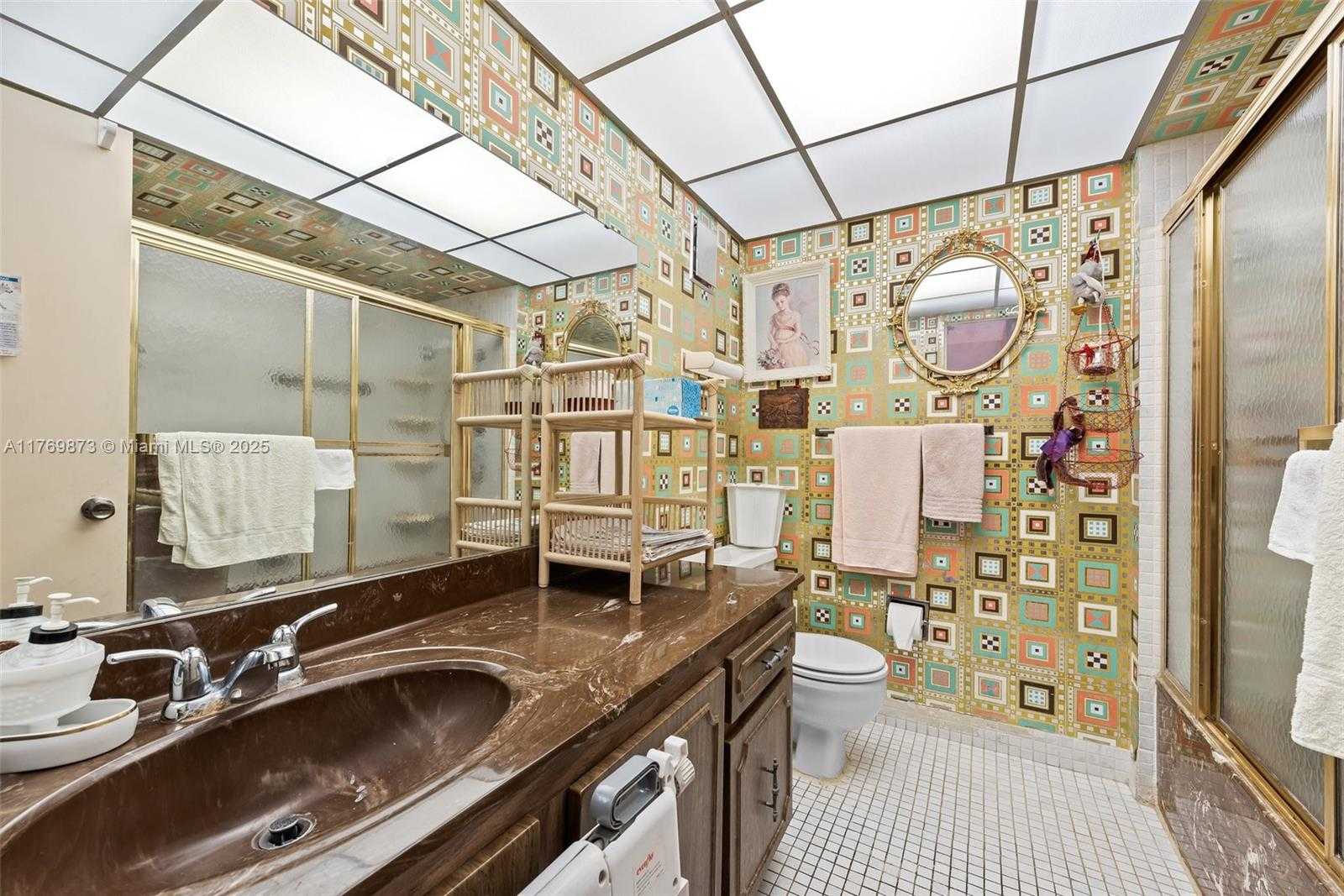 Small Image of 2601 NORTH 40TH AVE #A-9, Hollywood Number 11
